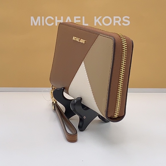 MICHAEL KORS Leather Continental Wristlet Phone Case Wallet Luggage Multi NWT - Picture 8 of 14